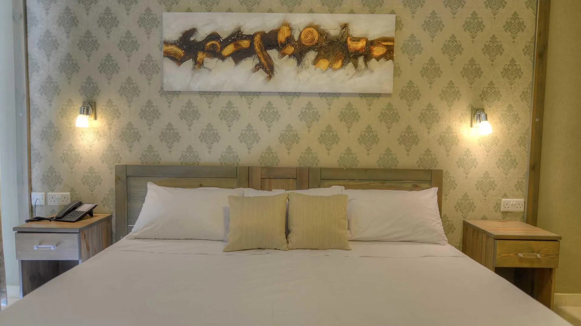 Alexandra Hotel Saint Julian's 3*,